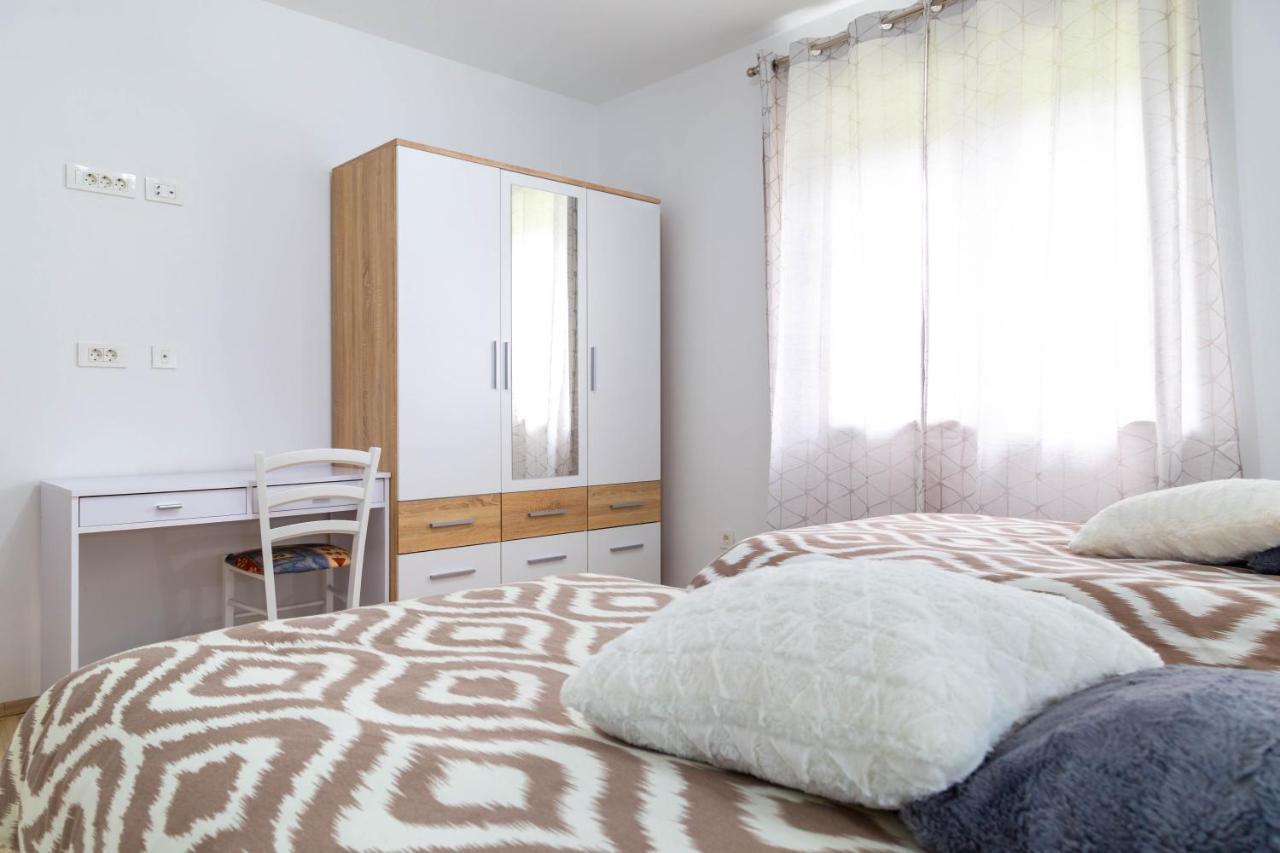 Apartments Raspolic Kastav Exterior photo